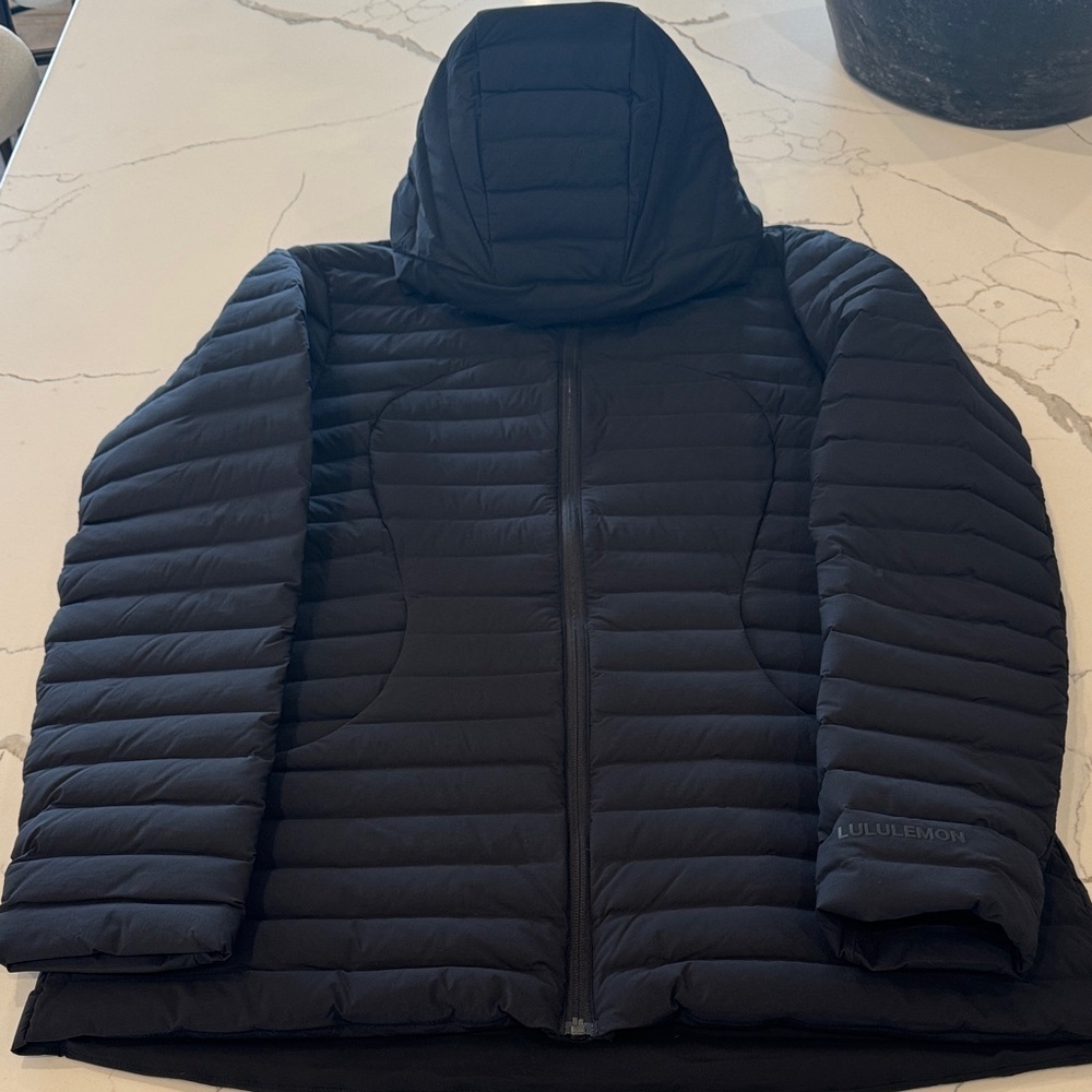 Lululemon Athletica  Pack It Down Jacket  Black Puffer Jacket sz 12
